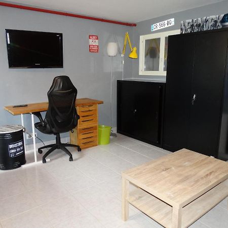 Appartement Au Calme Proche D'Un Petit Bois Dans Quimper Eksteriør bilde